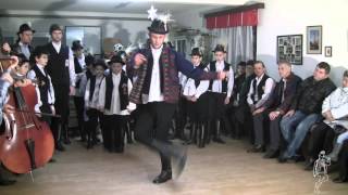 Las danzas de muchachos en Rumania