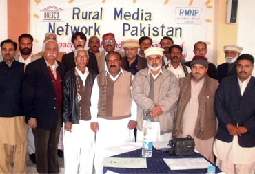 UNESCO organizes workshops on safety for rural journalists in Pakistan
