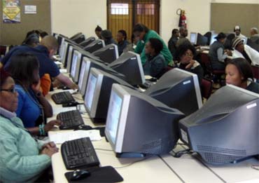 LUNESCO et lUniversit de Pretoria collaborent pour amliorer la formation des enseignants  la matrise de linformation