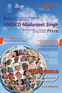 Remise le 16 novembre  lUNESCO du Prix Madanjeet Singh pour la promotion de la paix et de la non violence