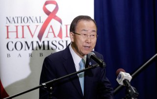 Secretary-General Ban Ki-moon delivers remarks at launch of UNAIDS/Lancet report. Bridgetown, Barbados, July 2015. UN Photo/Evan Schneider