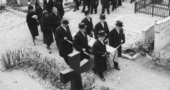 His funeral in Uppsala, Sweden, 29 September 1961.