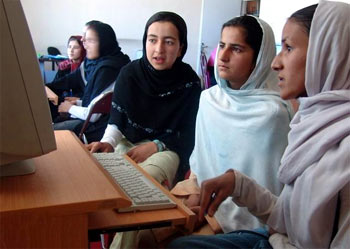 Increasing information literacy of Afghan women
