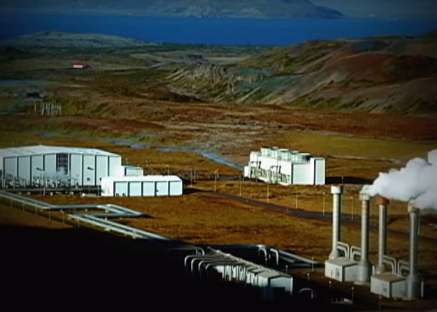 Planta de energía geotérrmica. Captura de vídeo. La ONU en acción