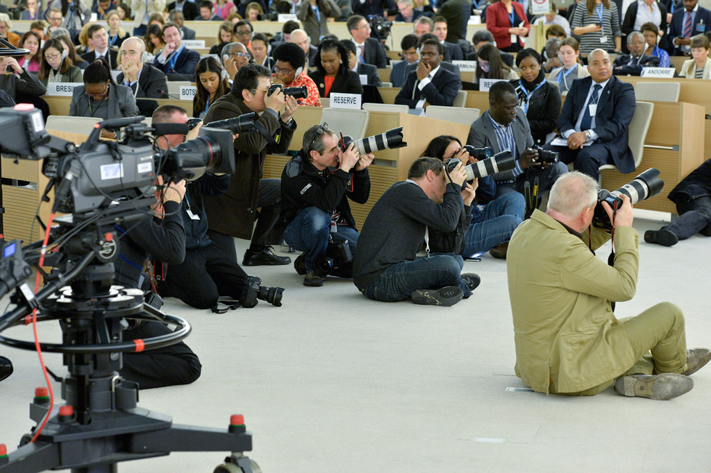 Durante la semana de la Asamblea General, los periodistas deben lidiar con restricciones de acceso por motivos de seguridad. Foto: ONU/Jean Marc Ferré