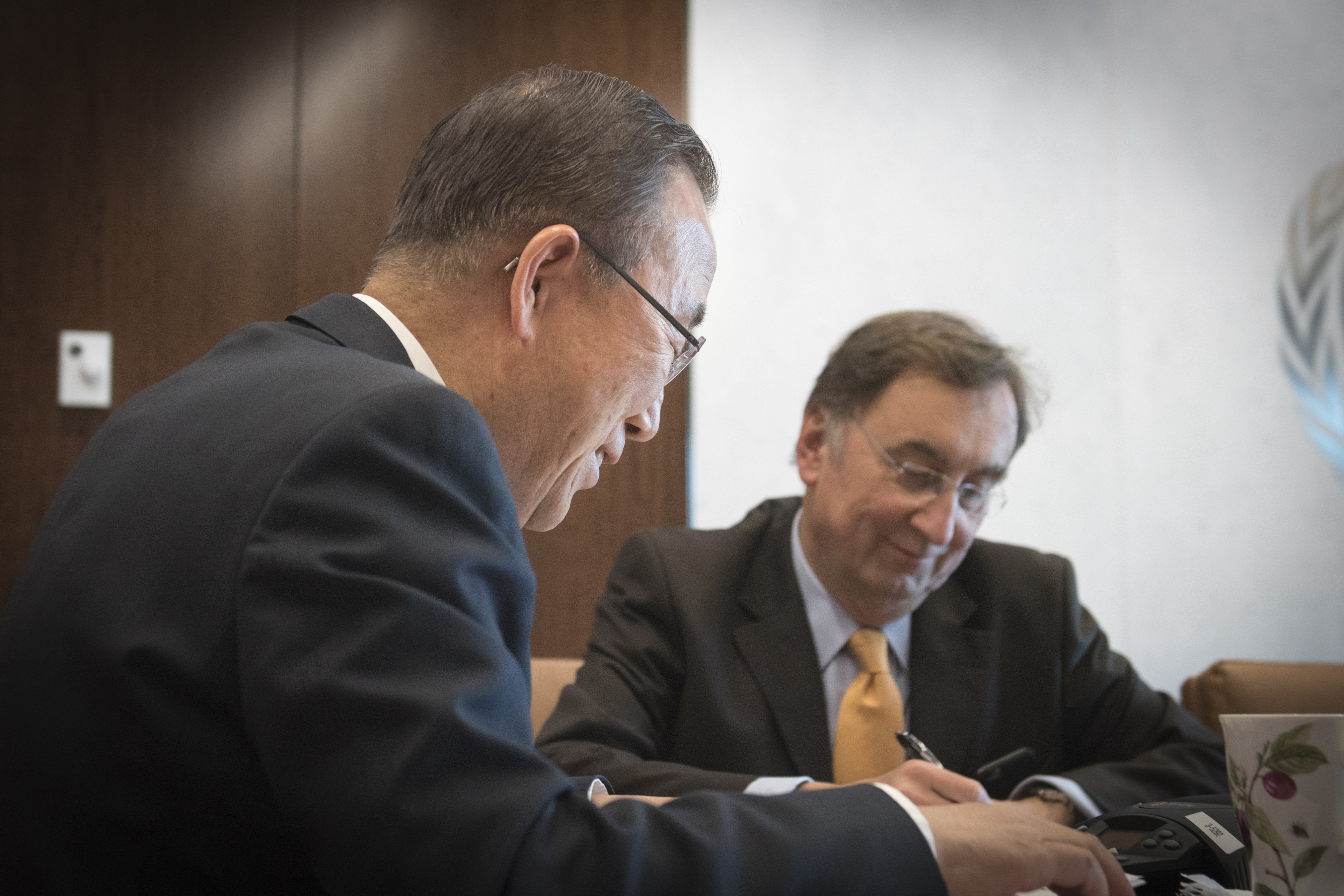 Ban Ki-moon y Janos Pasztor. Foto ONU