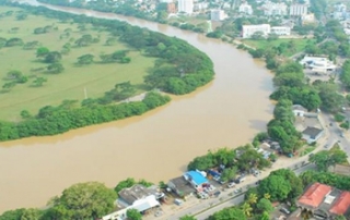 Montería es una de las ciudades que ha demostrado su cecimiento económico aprovechando el potencial hídrico del río el Sinú. Foto: RiverCityForum