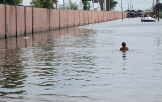 La gestión del agua y la reducción de riesgos de desastres están estrechamente vinculadas. Foto: Banco Mundial//Farhana Asnap