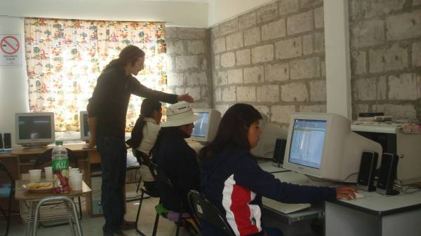 Training couse on Digital Literacy for Atacama Indigenous Women