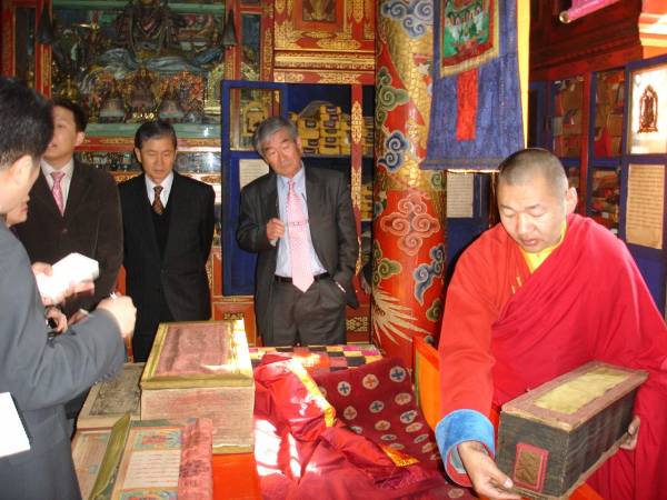Korean experts visiting Gandan monastery during the Digital Preservation wo