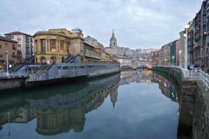 Basque_Spain_Nervión_River_in_Old_Bilbao_district_of_Bilbao