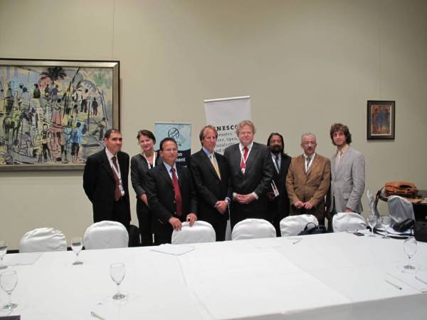 UNESCO and ICANN partnership agreement