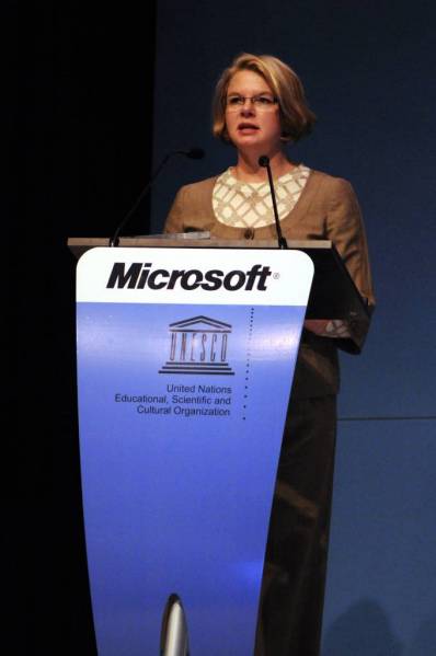 Ms Margaret Spellings, US Secretary for Education