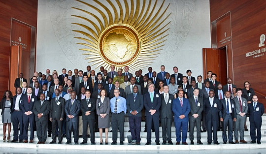 Les participants à la Conférence de l'Union Africaine sur l’examen et l’aide de l'implémentation de la résolution 1540 (2004), 6-7 avril 2016, Addis Abba, Ethiopie.