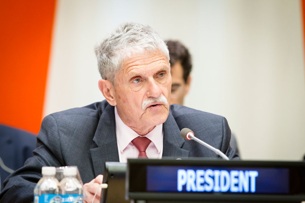 President of the General Assembly, Mogens Lykketoft, opens an informal meeting of the plenary to hear a briefing on the situation in Syria. UN Photo/Manuel Elias
