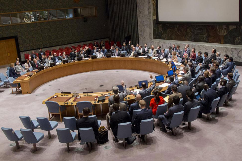 Wide view of the Security Council on 29 June 2016 where members took action on mandates of peacekeeping operations in Mali, Darfur, and the Golan Heights. UN Photo/JC McIlwaine