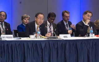 Secretary-General Ban Ki-moon (second left) speaks at Climate Finance Ministerial lunch in Lima, Peru. UN Photo/Eskinder Debebe