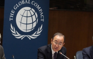 الأمين العام بان كي مون يلقي كلمة أمام مجلس الاتفاق العالمي للأمم المتحدة. من صور: الاتفاق العالمي للأمم المتحدة / مايكل دامز