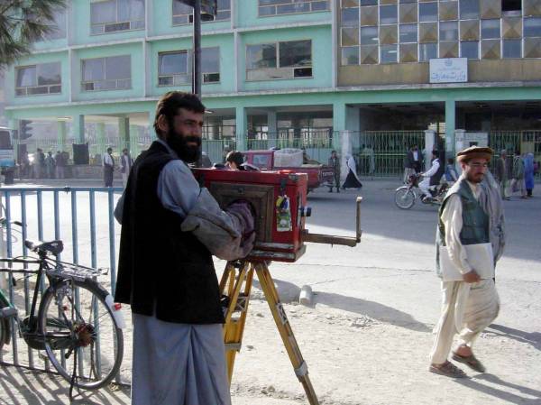 Street photographer, Kabul
