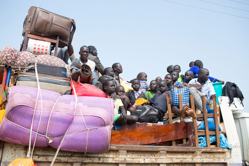 لاجئون من جنوب السودان يصلون في شمال أوغندا المصدر: مفوضية الأمم المتحدة للاجئين / ويل سوانسون