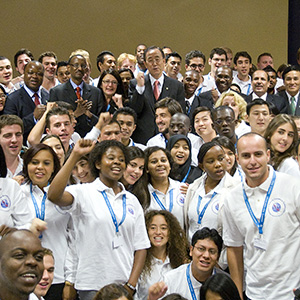 participants in the International Telecommunication Union (ITU) Youth Forum in 2009