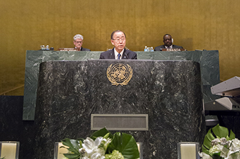 Ban Ki-moon at podium