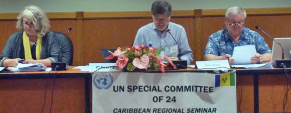 Seminario regional celebrado en San Vicente y las Granadinas del 31 de mayo al 2 de junio de 2011.