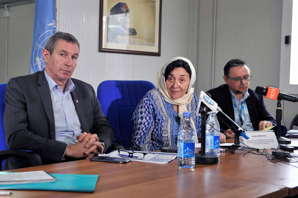 Leila Zerrougui, Special Representative of the UN Secretary-General for Children and Armed Conflict, (2nd right), briefs journalists at a press conference in Mogadishu, Somalia (21 July  2016). UN Photo/Omar Abdisalan
