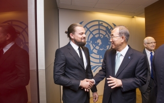 Secretary-General Ban Ki-moon (centre right) meets with actor and UN Messenger of Peace Leonardo DiCaprio, on the sidelines of the UN Climate Summit 2014. UN Photo: Mark Garten