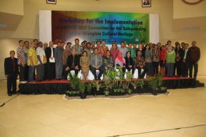The Ministry of Education and Culture in cooperation with UNESCO organise a sub-regional Training Workshop for the Implementation of UNESCOs 2003 Convention for the Safeguarding of the Intangible Cultural Heritage in Jakarta 11-14 November 2013