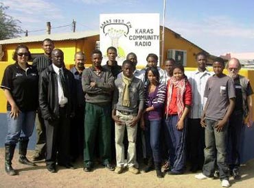 Une radio communautaire namibienne value les besoins de ses auditeurs avec le soutien de lUNESCO