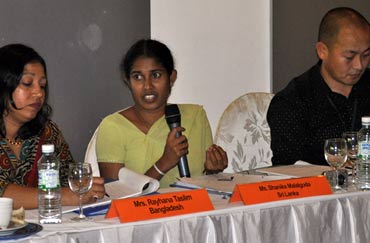 Teacher trainers from South Asia discussed media and information literacy