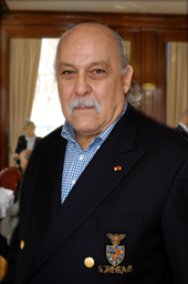 Su Excelencia  el Sheik Ghassan I. Shaker