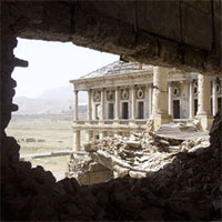 The UNESCO Courier - Post-conflict: Reconstructing for tomorrow
