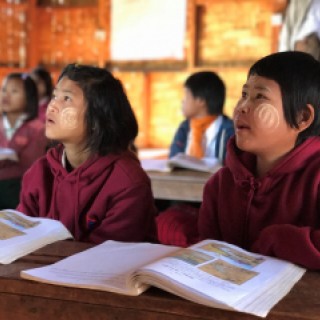  Ethnic girls studying at a non-formal primary education school in Shan State, Myanmar. Thanks to alternative education, many ethnic girls are able to continue their education; however, many more are educationally underserved. (©UNESCO/H.Lee, 2017)