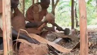 Barkcloth making in Uganda