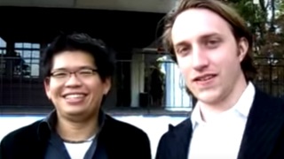 Ein YouTube-Thumbnail von Chad und Steve, den Gründern von YouTube