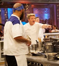 It’s a night full of intensity on an all new #HellsKitchen tonight at 8/7c !