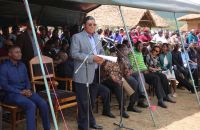 8 Hon Majaliwa spoke with villagers at the CAS