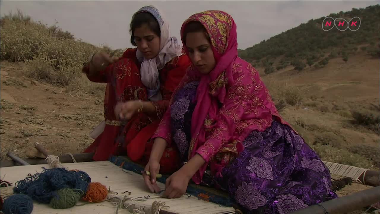 Técnicas tradicionales de tejido de alfombras en Fars