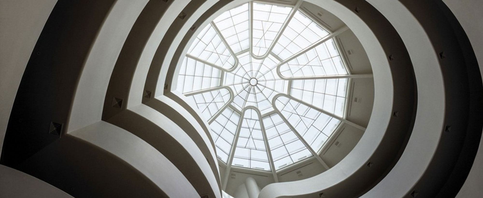 Guggenheim Museum, view of rotunda and skylight from ground floor © Solomon R.