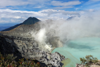 Ijen is the most acidic crater lake on Earth and the largest of its kind. 