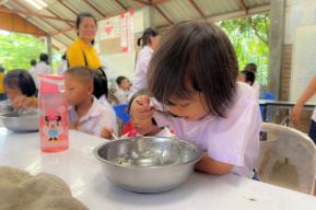 UNESCO and Japan team up to provide education and food assistance to migrant children on the Thai-Myanmar border