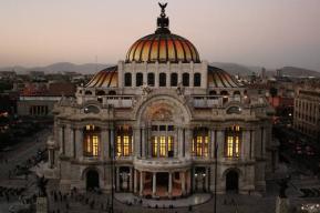 الوسط التاريخي في مكسيكو وكزوشيميلكو