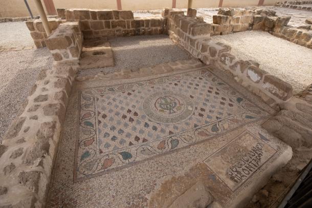 Saint Hilarion Monastery-Tell Umm Amer_mosaic floors