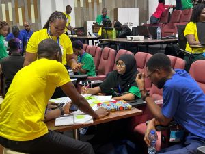 50 jóvenes agentes de cambio de Nigeria participan en el programa de formación innovación para transformar la educación