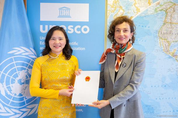 S.Exc. Madame Thi Van Anh Nguyen Déléguée Permanente de la République Socialiste du Viet Nam auprès de l'UNESCO 