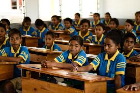 Un nuevo informe de la UNESCO analiza la regulación de los actores no estatales en la educación